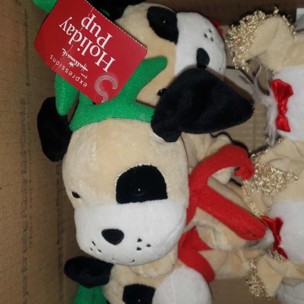 Hallmark Holiday Pup Plush Lot of 6 - Picture 3 of 3